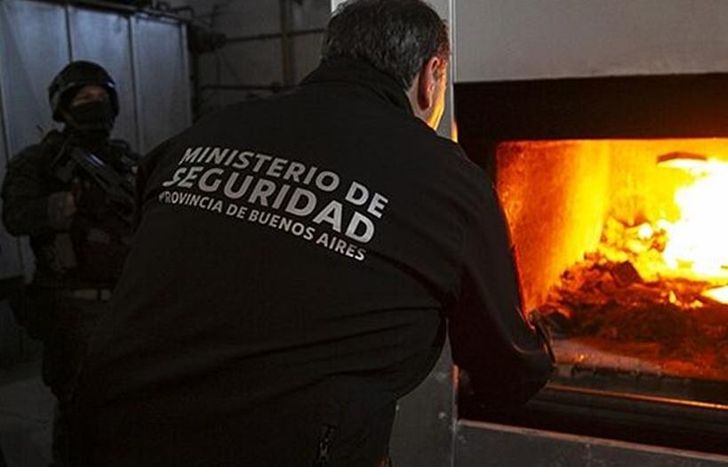 El operativo se realizó en el Crematorio Burzaco.