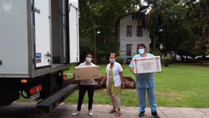 Llegaron las primeras dosis de la vacuna al Hospital Esteves.