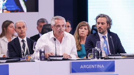 Participa de la XXVIII Cumbre Iberoamericana de Jefes y Jefas de Estado y de Gobierno.