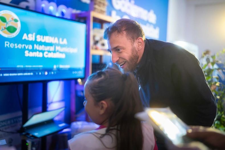 &ldquo;Desde el Gobierno de la Comunidad queremos caminar a par de cada instituci&oacute;n".
