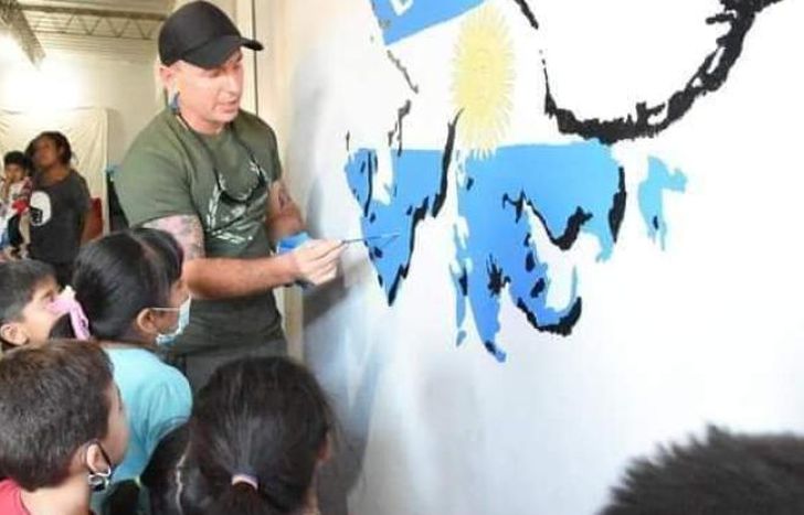 En cada institución quedarán plasmadas las islas.