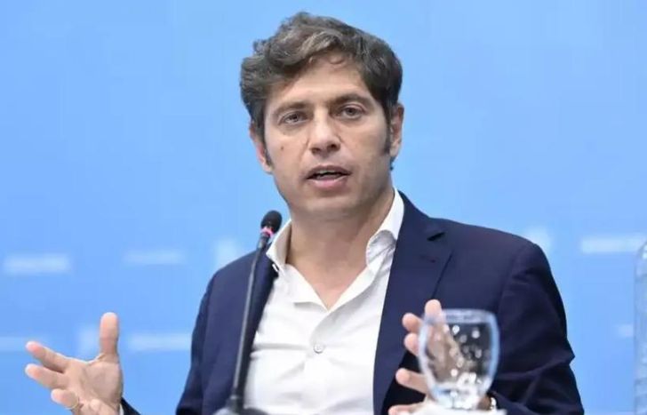 Axel Kicillof anunció que la provincia de Buenos Aires podría comprar parte de Aerolíneas Argentinas para evitar su privatización.