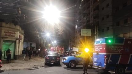 Los Bomberos de Lomas tuvieron una tarea difícil el sábado por la noche.