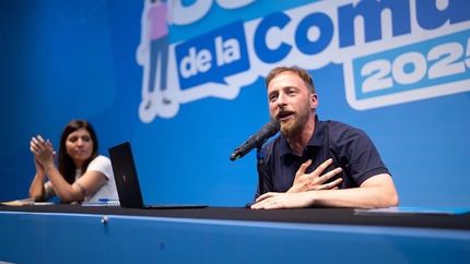 Federico Otermín encabezó el Congreso de la Comunidad de Lomas junto a más de 5 mil vecinos. Federico Otermín encabezó el Congreso de la Comunidad de Lomas junto a más de 5 mil vecinos.