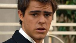 ¿Por qué Peter Lanzani estuvo por renunciar a Casi Ángeles?