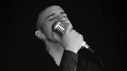 Su buena acción tuvo una gran repercusión, pero él sueña con dedicarse a la música.