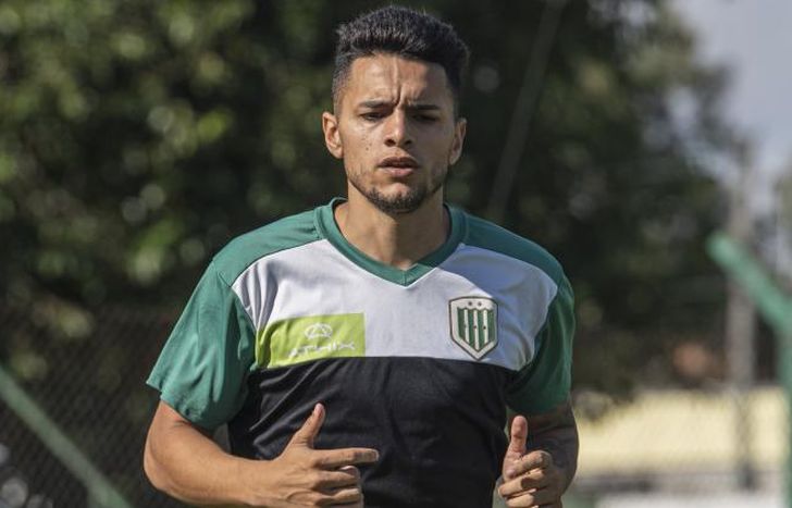 Maxi Cuadra ya se entrenó en Luis Guillón.