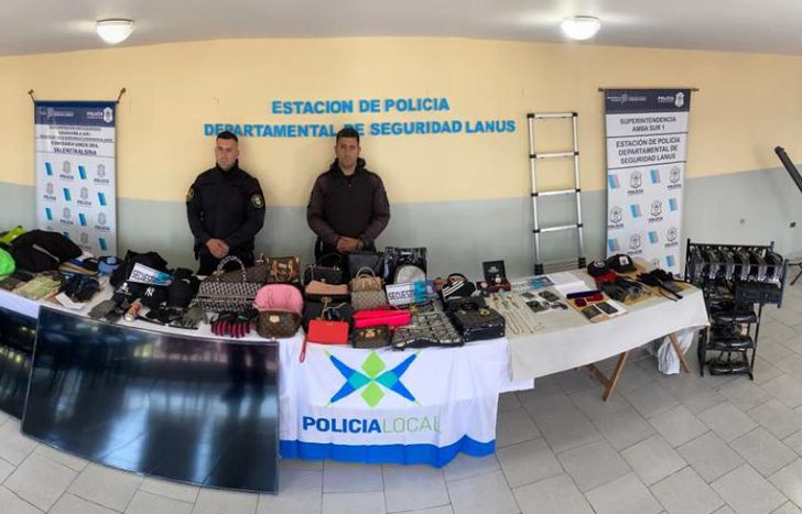 La banda robaba casas donde había grandes sumas de dinero y joyas.