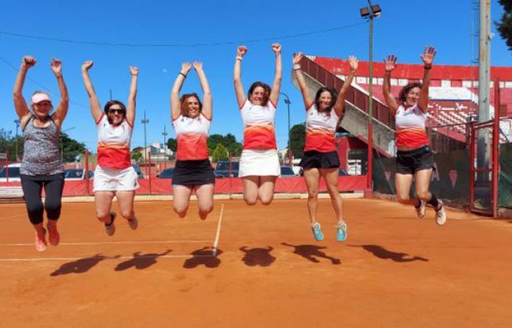 El tenis de Los Andes suma victorias y ascensos.