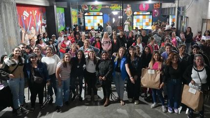 Entregaron kits para armar toallitas y emprendimientos de producción.