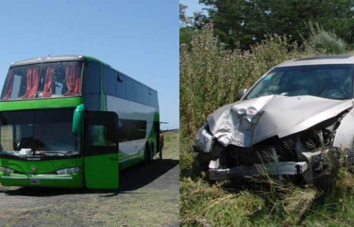 El micro chocó con un auto y se le salieron dos ruedas.