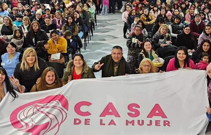 Todos los años realizan la muestra anual y la entrega de diplomas.