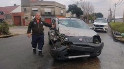 Así quedó el auto tras el choque.