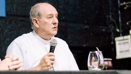 El obispo Lugones será uno de los participantes del encuentro.