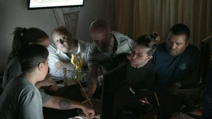 Una escena de Algo Viejo, Algo Nuevo, Algo Prestado.