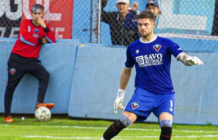 El arquero no ocultó su bronca.