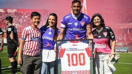 Sebastián López fue homenajeado por Los Andes en el último partido.