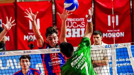 El triunfo ante San Lorenzo clasificó a Defensores de Banfield a las semifinales. El triunfo ante San Lorenzo clasificó a Defensores de Banfield a las semifinales.