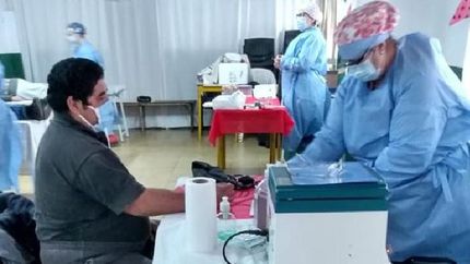 colecta de sangre y cena solidaria en rafael calzada