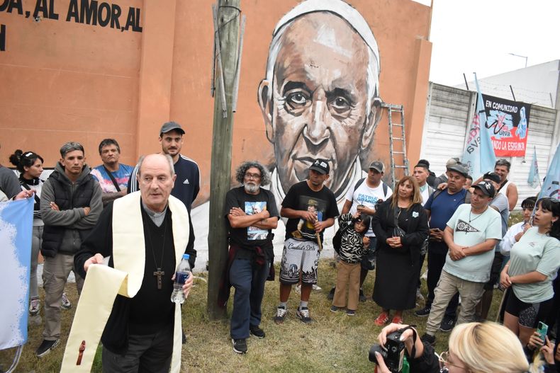 Inauguración del mural en Fiorito.