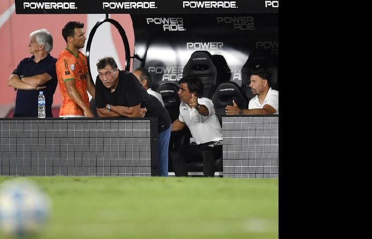 “Bloqueamos a un equipo que es el mejor, sin ninguna duda”, admitió Falcioni.