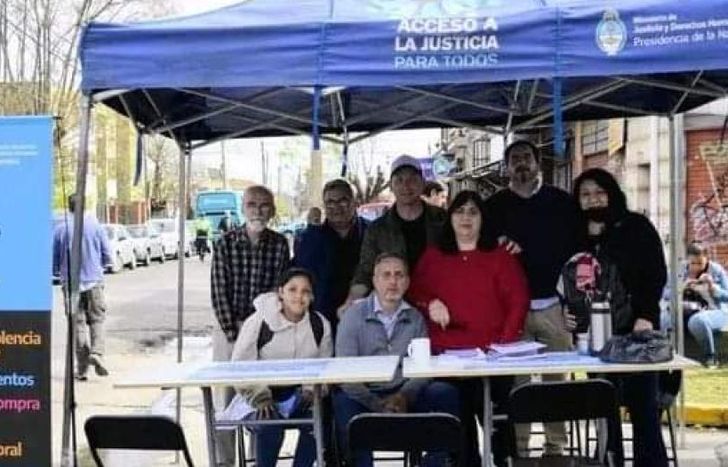 En Indalecio Gómez 732, Temperley.