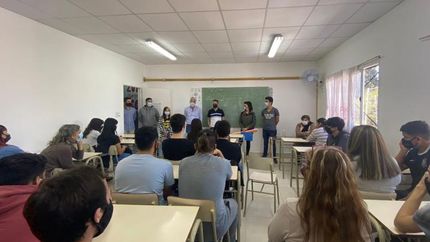 Es una propuesta destinada a alumnos de 6° año.