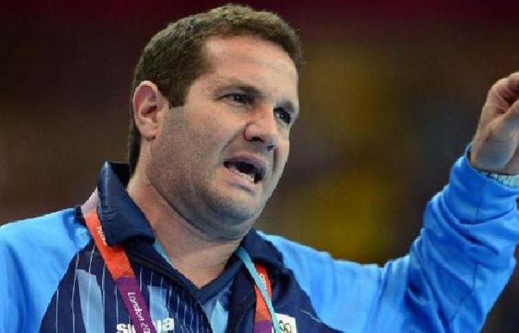 El DT de la Selección Argentina Femenina de Handball hablará con Talleres de Escalada.