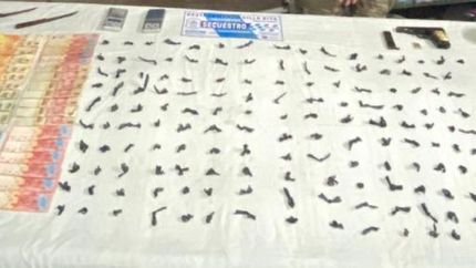 Dosis de paco inautadas en el allanamiento en Villa Rita.