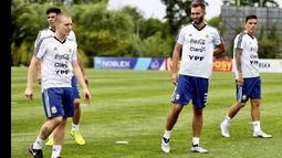 Con tres menos, el seleccionado trabajó en Ezeiza de cara al amistoso del viernes.