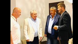 Si no se toman medidas drásticas, hay 25 o 30 clubes que van a desaparecer, manifestó Russo