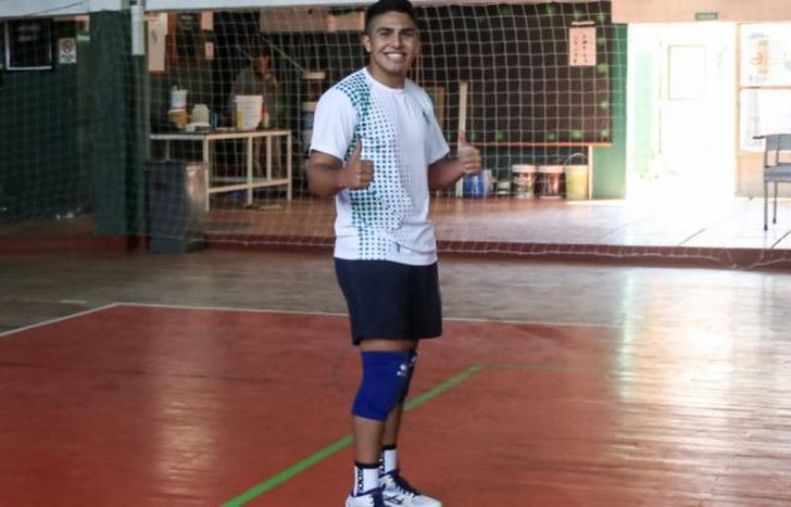 Lucas debutó en la primera con 15 años.