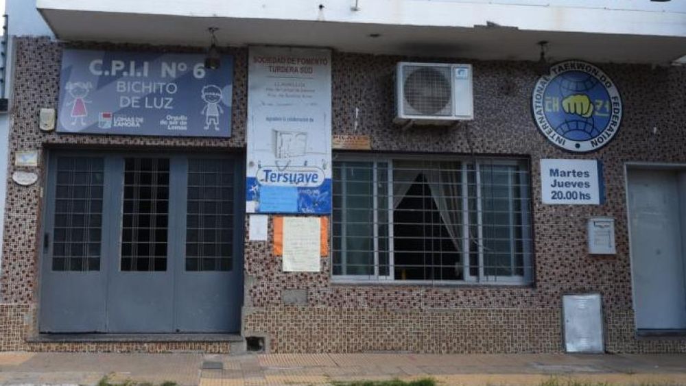 El trailer de salud se instalará en la puerta de la institución ubicada en 1°de Marzo 1360, Llavallol.