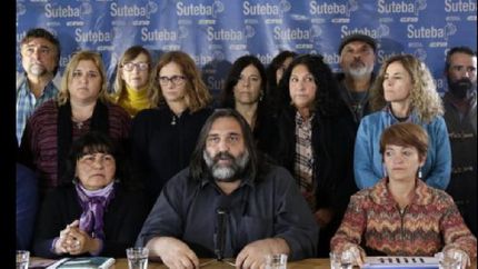 los maestros se reunen este lunes para ponerle fecha al paro de 48 horas