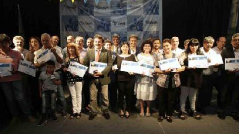 Distinguieron a empleados municipales que cumplieron 25 años de servicio