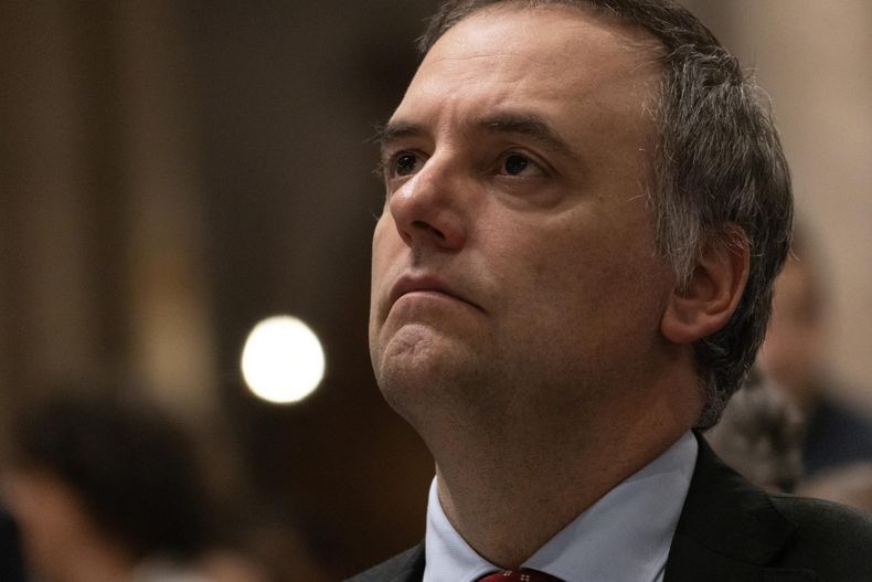 Manuel Adorni, con apoyo inédito del Gobierno en Diputados.