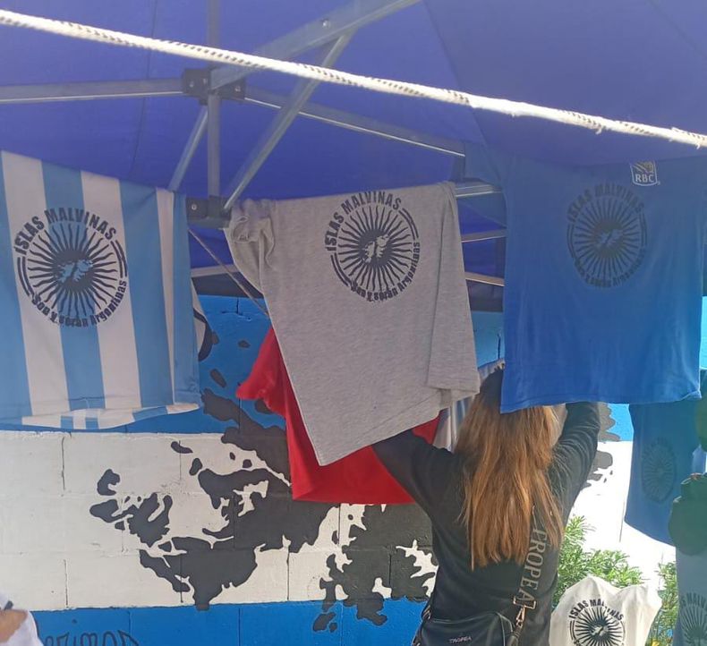 La jornada masiva se realiz&oacute; en la Plaza La Perla de Temperley.&nbsp;