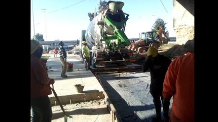 Lomas: avanzan las obras para mejorar el tránsito en Puente La Noria