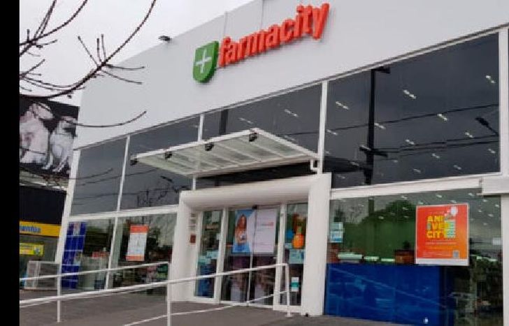 Investigan al comercio por guardar alcohol en gel.