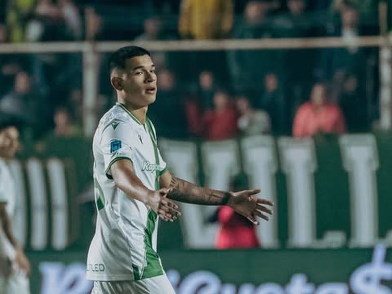 Jeremías Acosta reemplazó a Tiziano Perrotta.