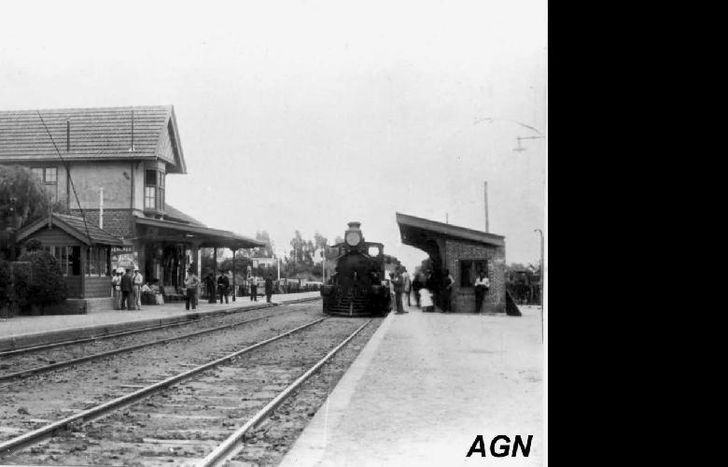 La estación de tren fue bautizada con el nombre de edward banfield, en honor a su primer gerente.