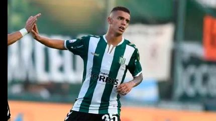 tres clubes de italia detras de agustin urzi
