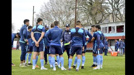 con la cabeza en la copa argentina, el celeste se prueba con quilmes con la cabeza en la copa argentina, el celeste se prueba con quilmes