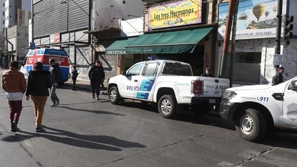Efectivos de la Comisaría de Ingeniero Budge intervinieron en el hecho (Imagen ilustrativa). Efectivos de la Comisaría de Ingeniero Budge intervinieron en el hecho (Imagen ilustrativa).