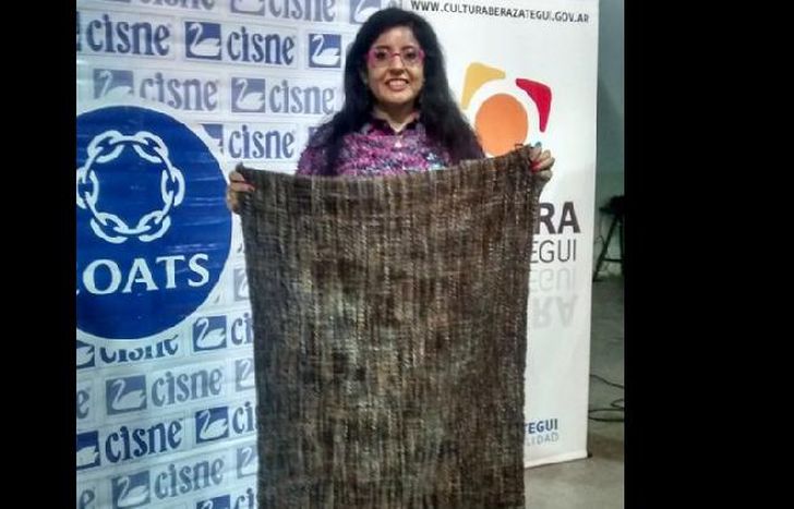 decidió acompañar a sus alumnas que iban a su taller y a las personas que necesitan compañía.