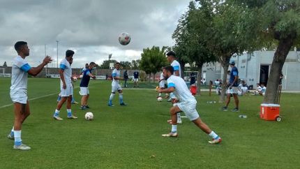 Temperley incorporó 12 refuerzos para este mercado de pases. Temperley incorporó 12 refuerzos para este mercado de pases.