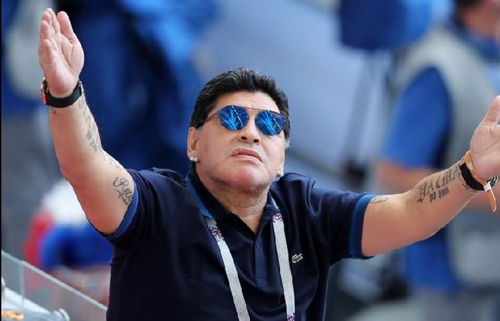 A días de haber sido anunciado como presidente en Bielorrusia, Maradona vuelve a la dirección técnica.