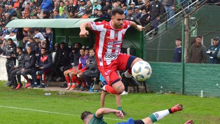 Campana masticó bronca por el 2-2 en Escalada.