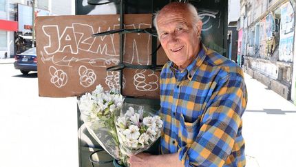 El puesto de Alberto fue visitado por varias personalidades destacadas de la zona.