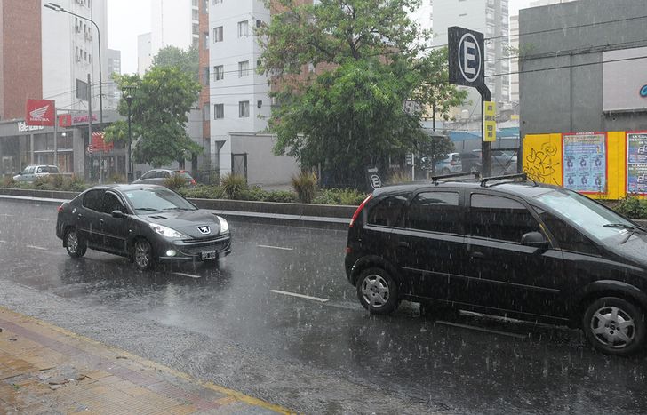 Qué dice el pronóstico para este jueves: ¿habrá lluvias y tormentas?